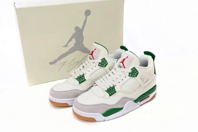 Kicked Out Shoe Store SB Jordan Retro 4 Green DR5415-103 Pine 0707